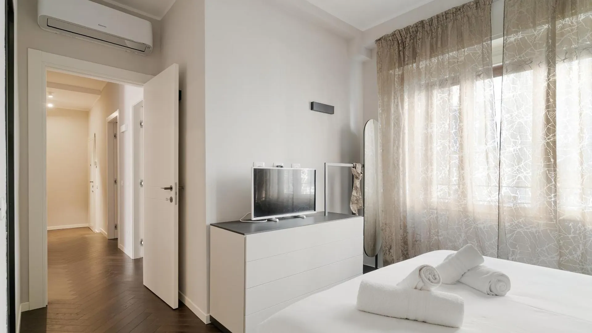 Conciliazione-Cadorna - Ampio Trilocale Di Design Apartment Milan