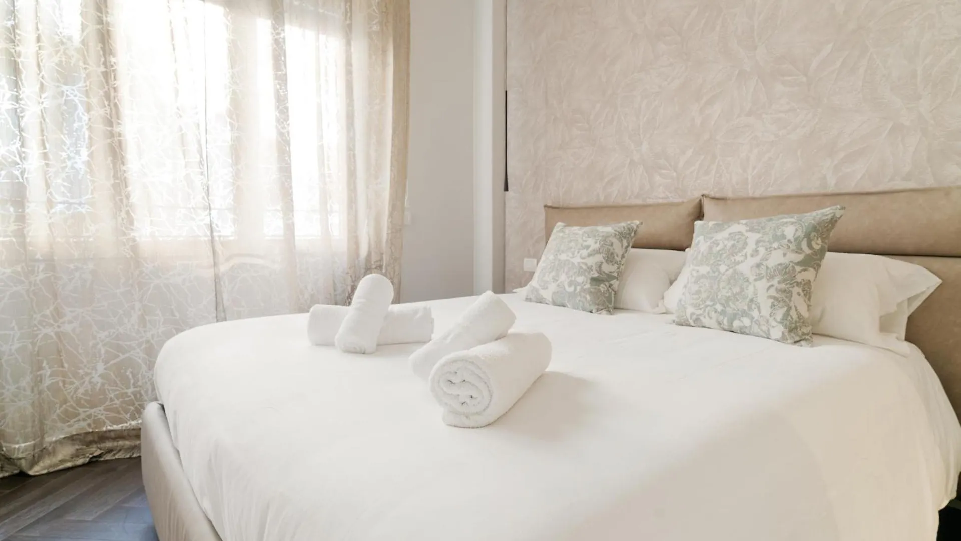 Conciliazione-Cadorna - Ampio Trilocale Di Design Apartment Milan