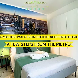  Appartamento Elegant Citylife Apartment- Metro Access - Double
